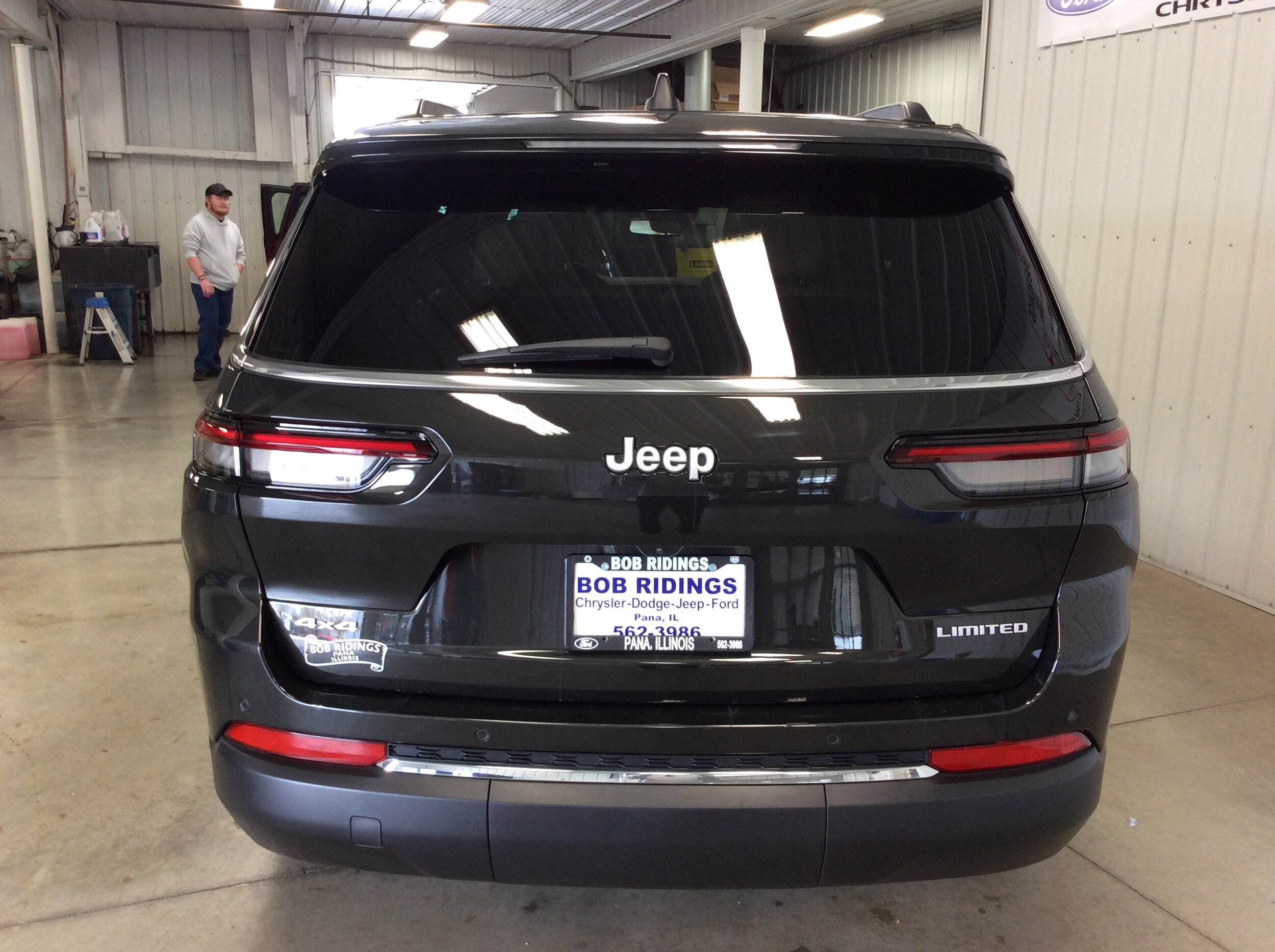 2024 Jeep Grand Cherokee Limited photo 4