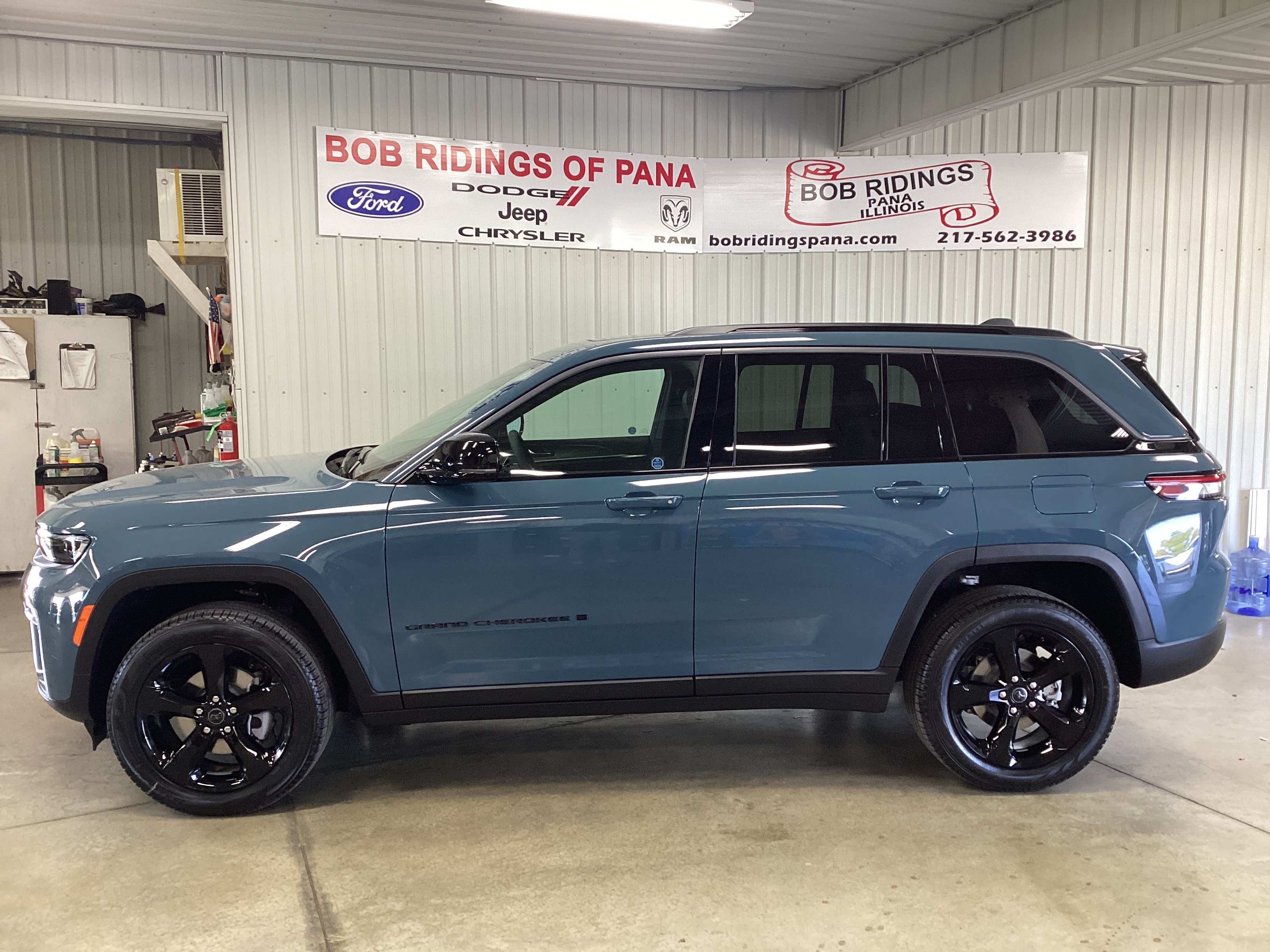 New 2027 Jeep Grand Cherokee Limited SUV