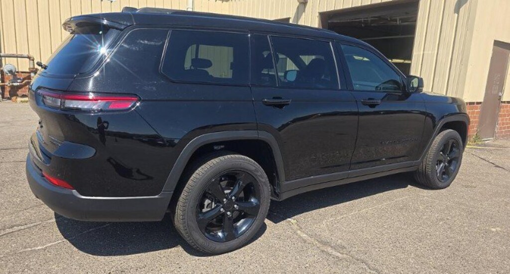 Used 2025 Jeep Grand Cherokee L Limited SUV
