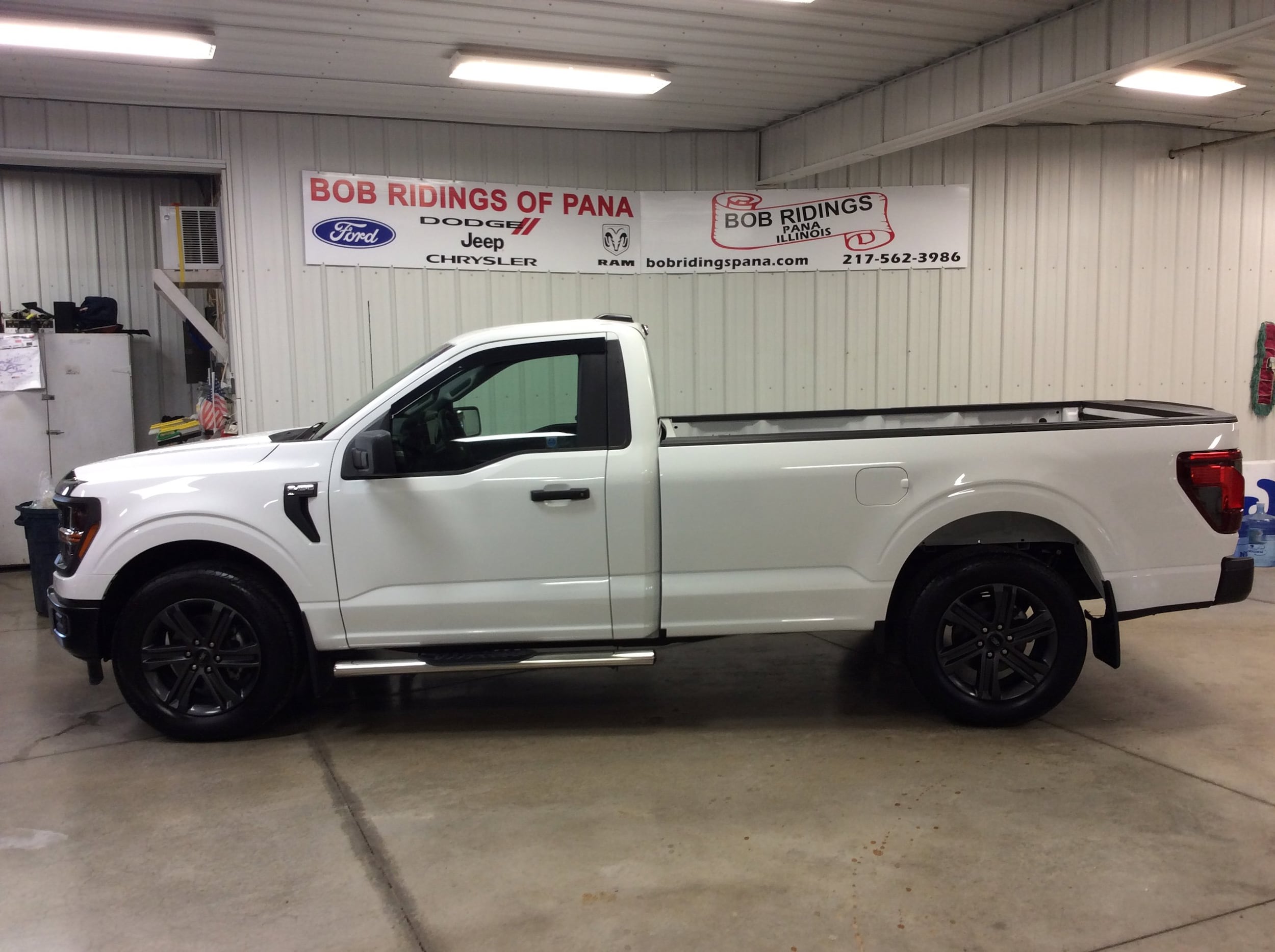 Used 2024 Ford F-150 XL with VIN 1FTMF1KP4RKF28500 for sale in Pana, IL