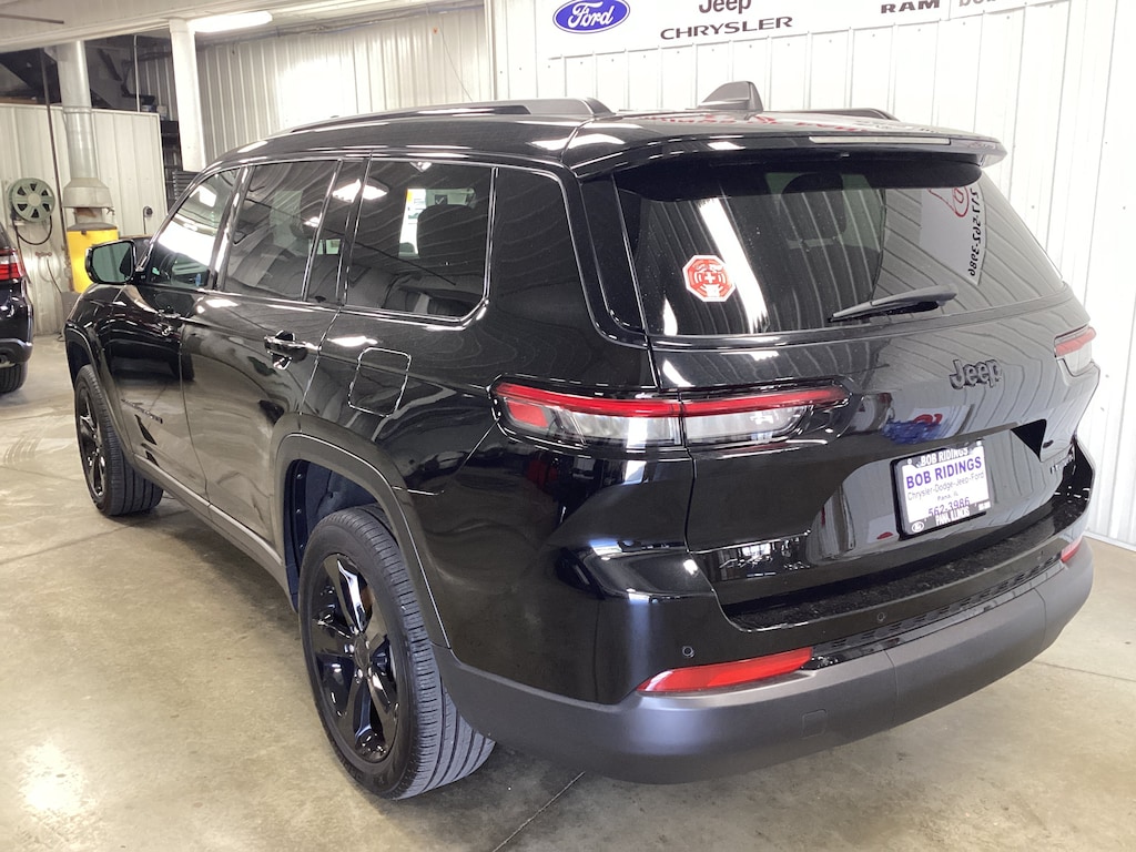 Used 2025 Jeep Grand Cherokee L Limited SUV