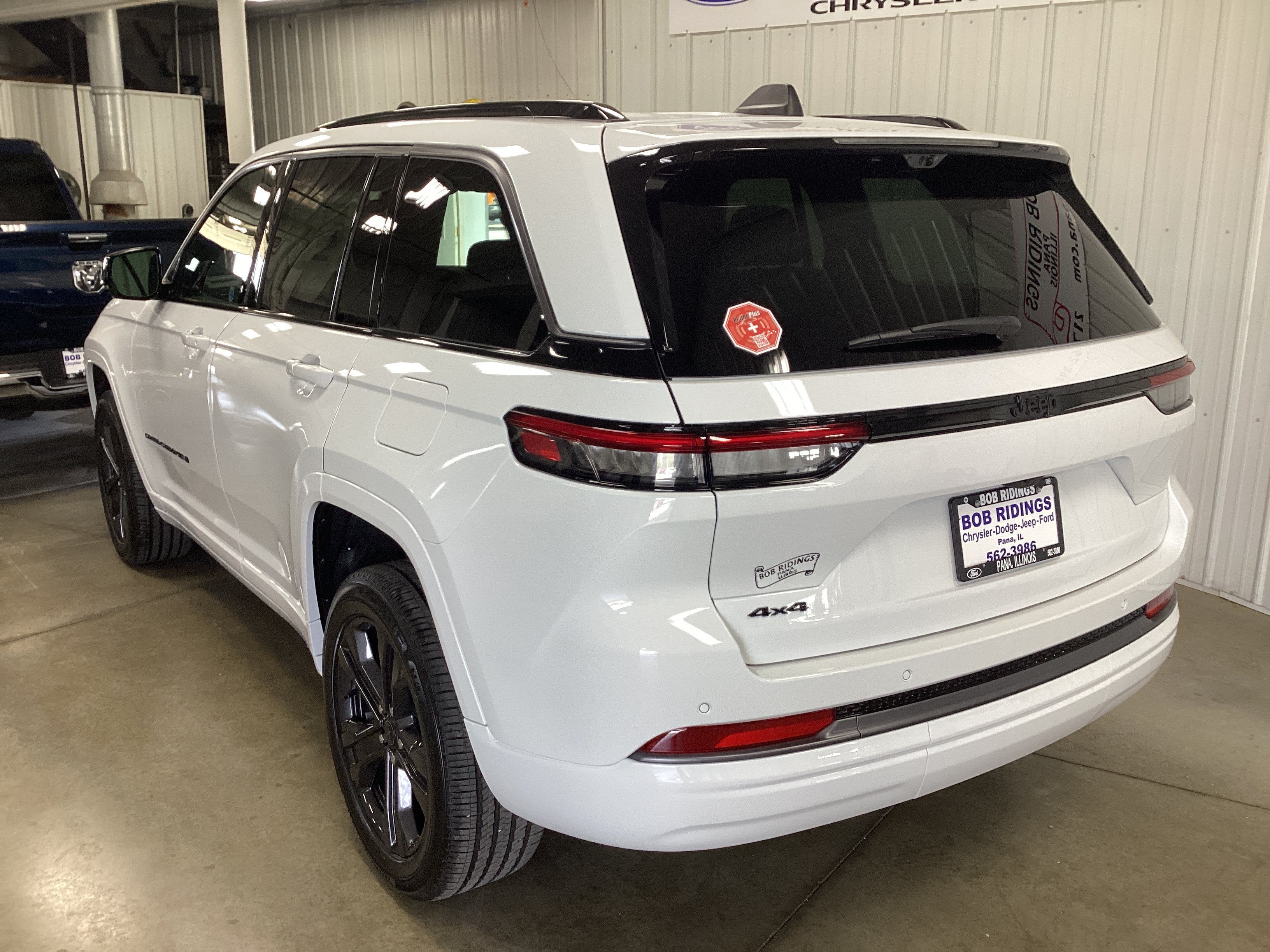 New 2027 Jeep Grand Cherokee Limited SUV