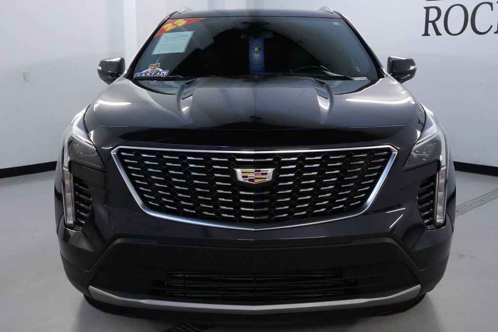 2023 Cadillac XT4 Premium Luxury photo 2