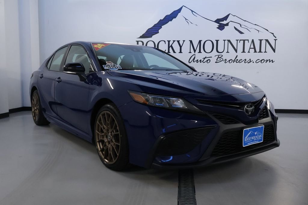 2024 Toyota Camry SE Nightshade AWD