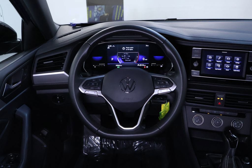 2022 Volkswagen Jetta Sport - Photo 17