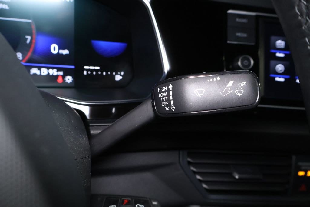 2022 Volkswagen Jetta Sport - Photo 22