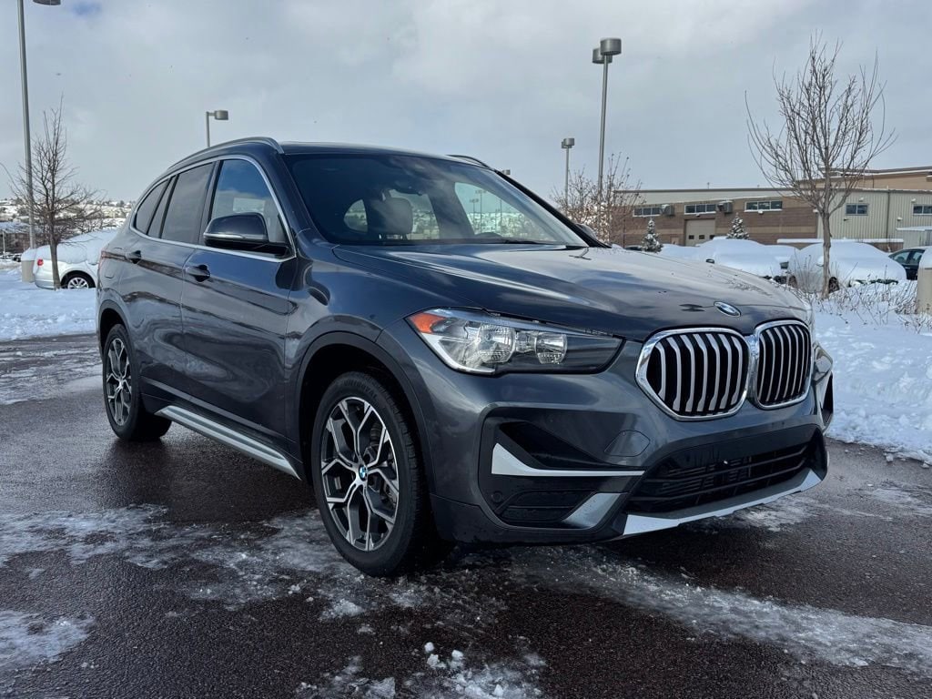 2022 BMW X1 28i's photo