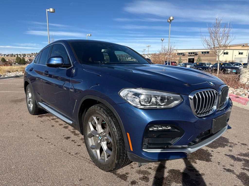 2020 BMW X4 30i's photo
