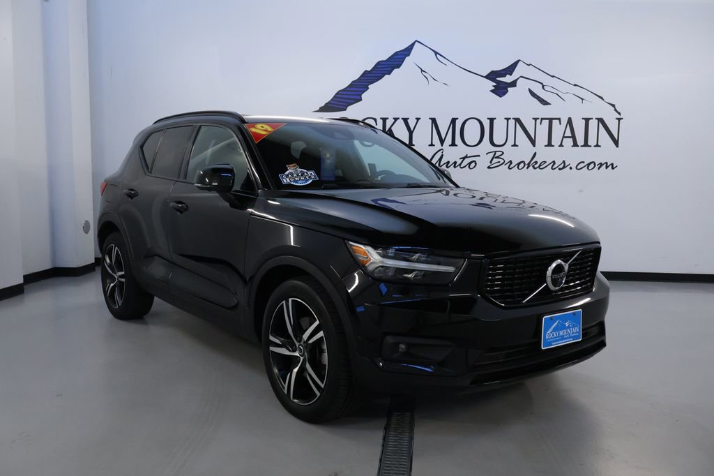 2019 Volvo XC40 R-Design's photo