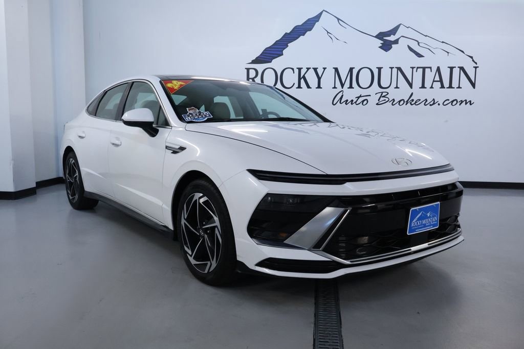 2024 Hyundai Sonata SEL's photo
