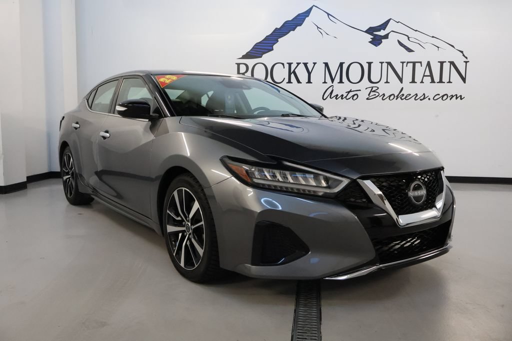 Gray (Gun Metallic) 2023 Nissan Maxima Sedan Front-Wheel Drive