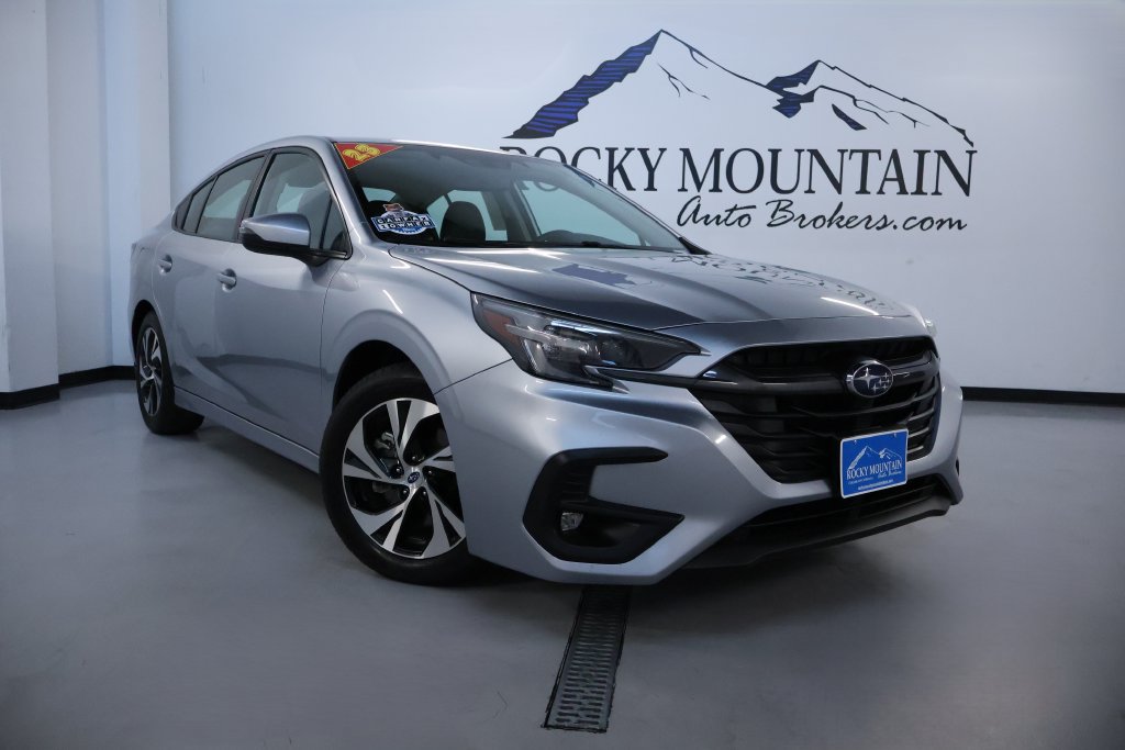  2023 Subaru Legacy Premium AWD   