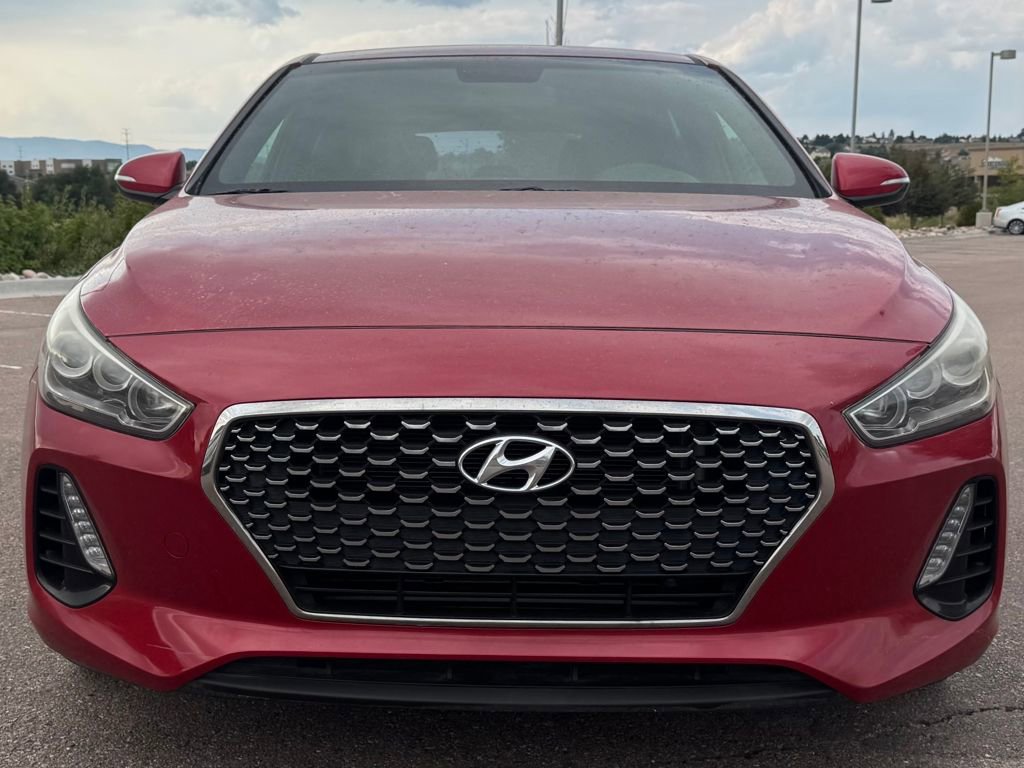 2018 Hyundai Elantra GT Sport photo 2