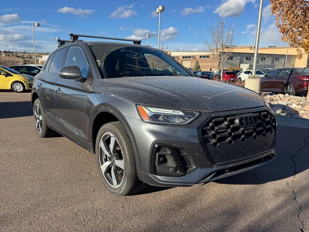 2022 Audi Q5 Premium Plus's photo