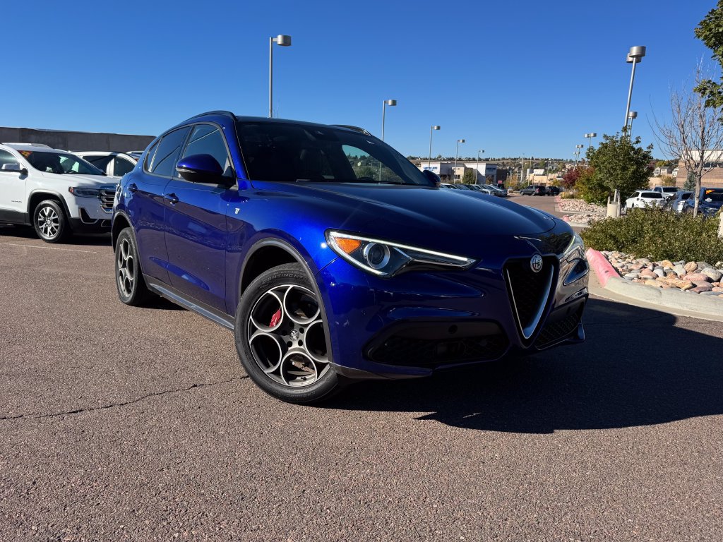2022 Alfa Romeo Stelvio