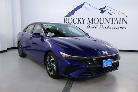 2024 Hyundai Elantra Limited Sedan