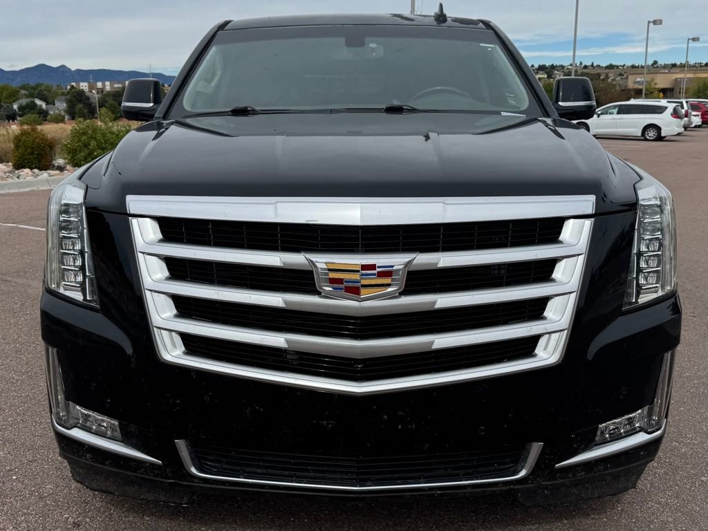2016 Cadillac Escalade ESV Standard photo 2