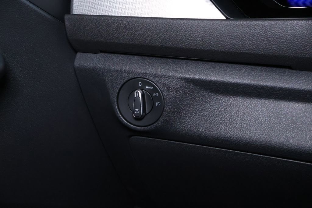 2022 Volkswagen Jetta Sport - Photo 23