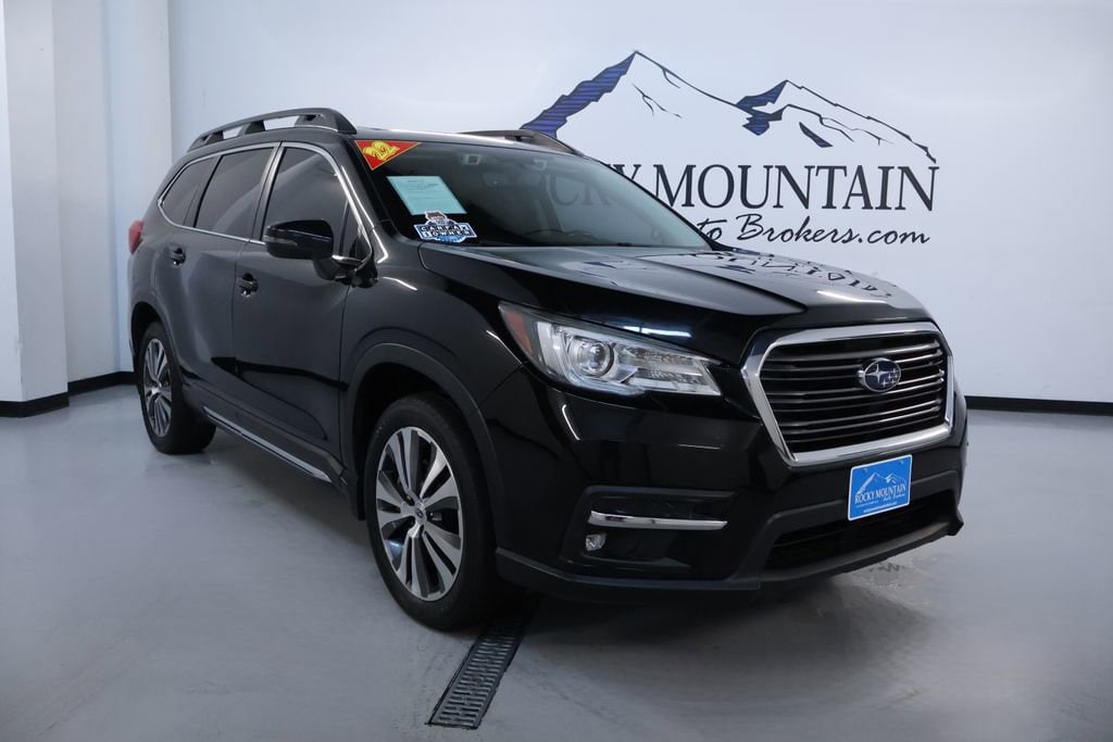 2022 Subaru Ascent Limited 7 Passenger's photo