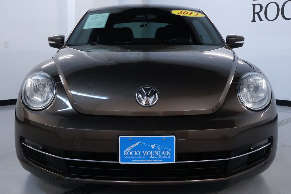 2013 Volkswagen Beetle TDI photo 2