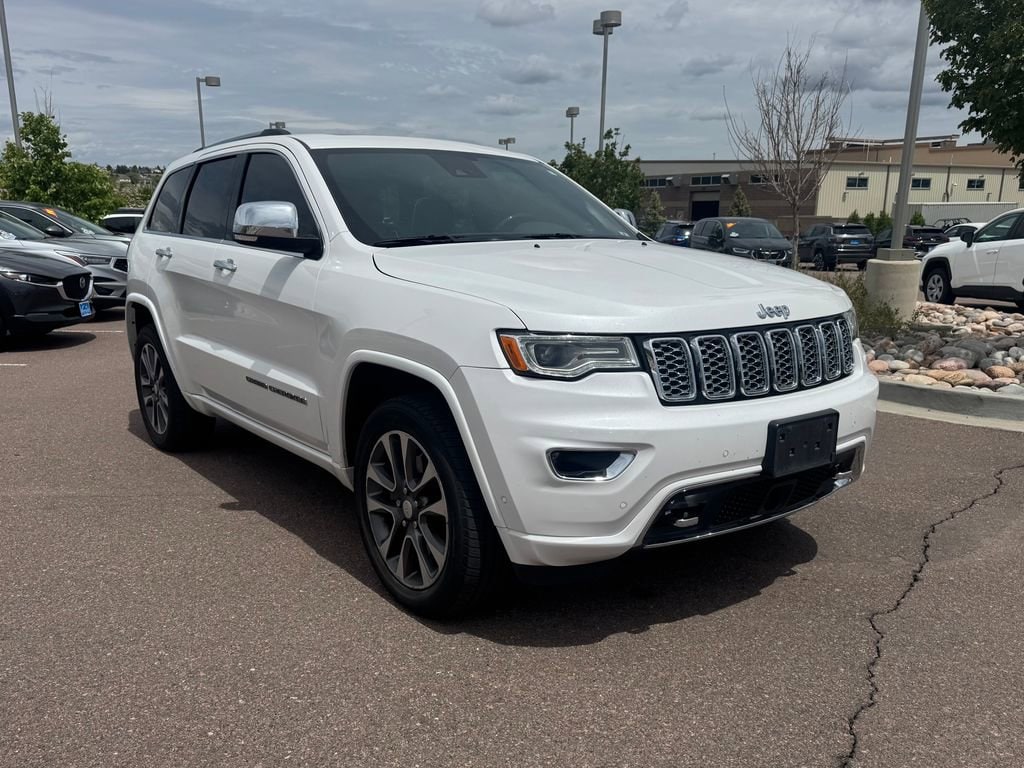 2017 Jeep Grand Cherokee Overland 4WD's photo