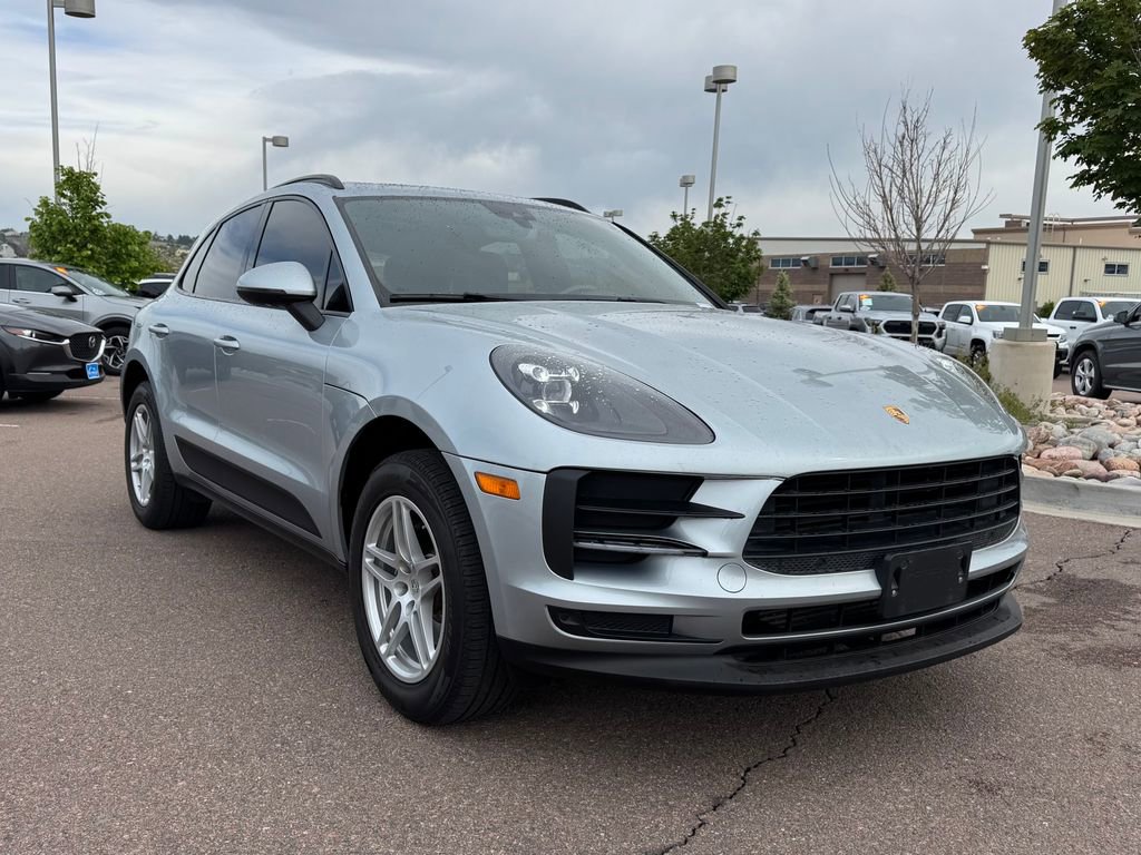2019 Porsche Macan -'s photo