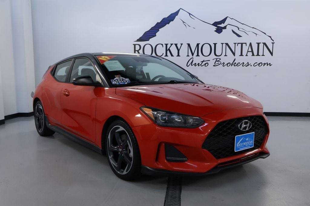2019 Hyundai Veloster R-Spec