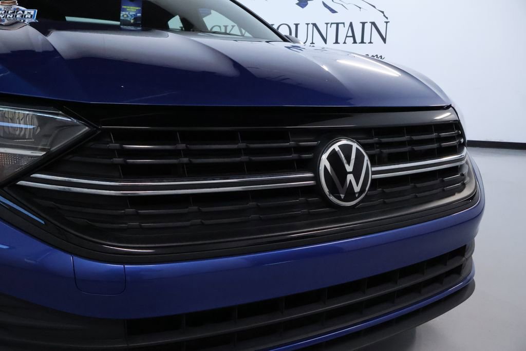 2022 Volkswagen Jetta Sport - Photo 9