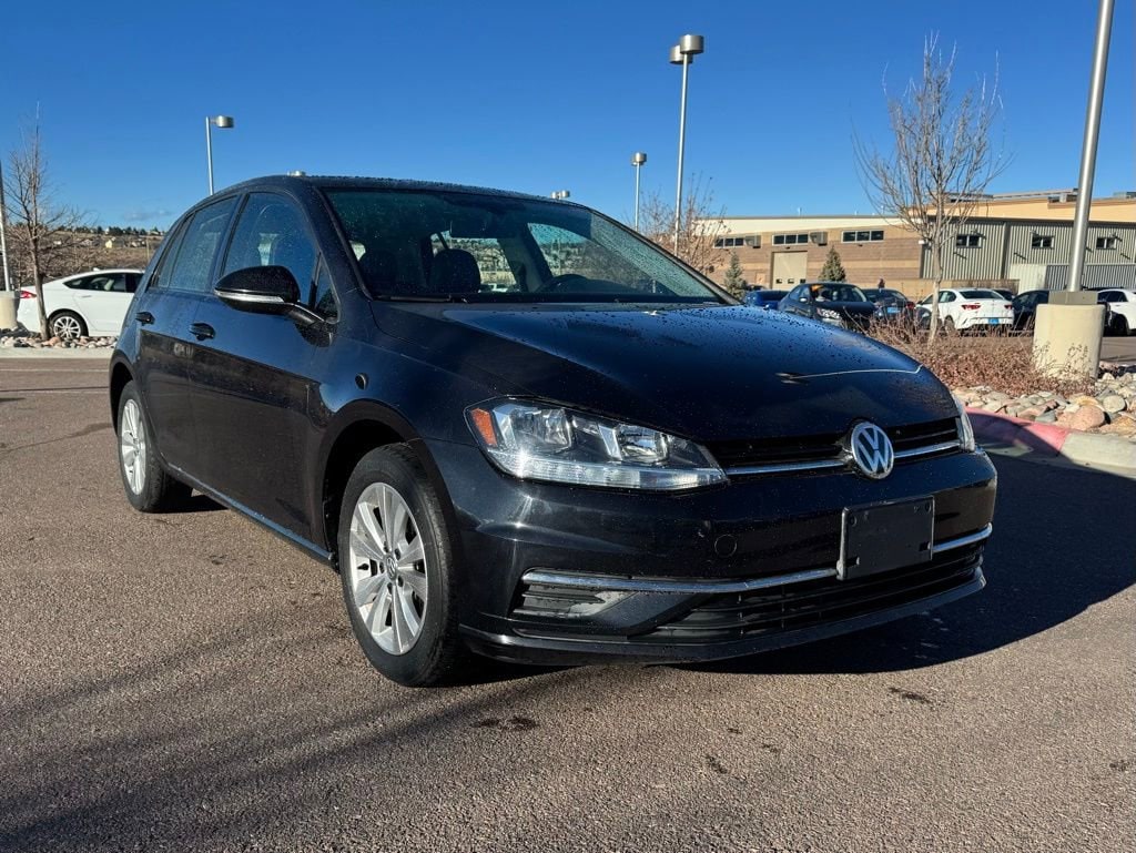 2021 Volkswagen Golf TSI's photo