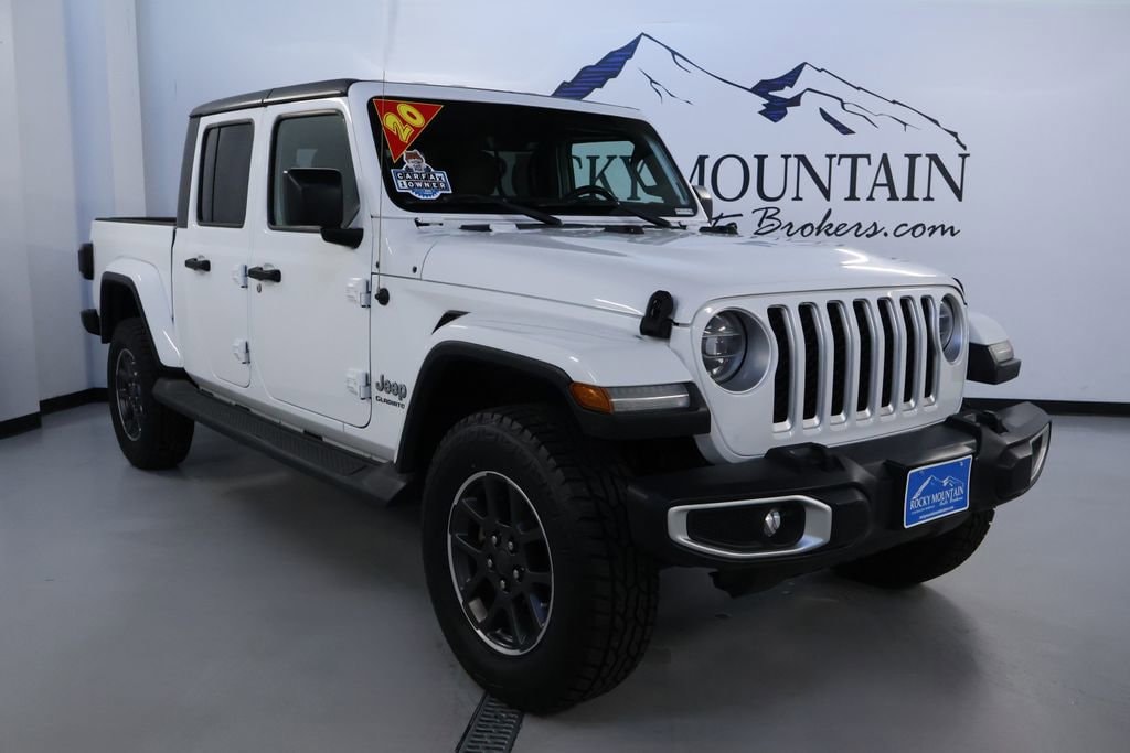 2020 Jeep Gladiator Overland's photo