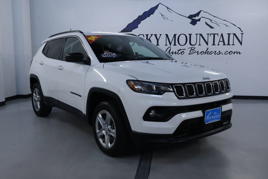 2024 Jeep Compass Latitude's photo