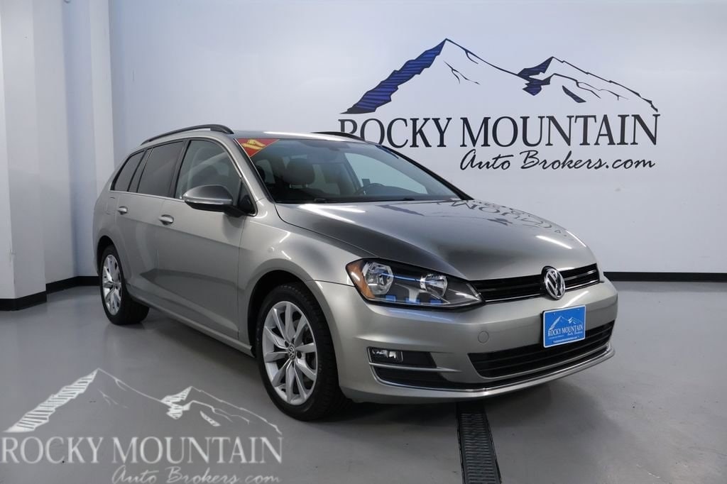 2017 Volkswagen Golf SportWagen SE