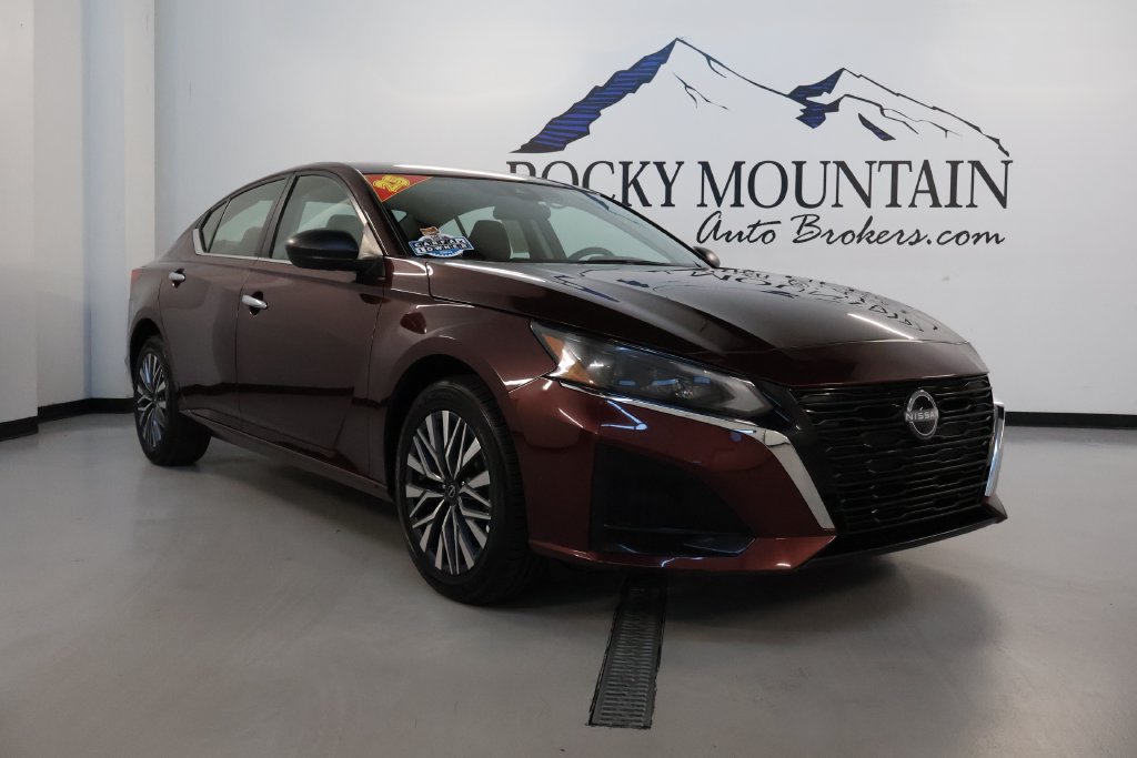 2025 Nissan Altima