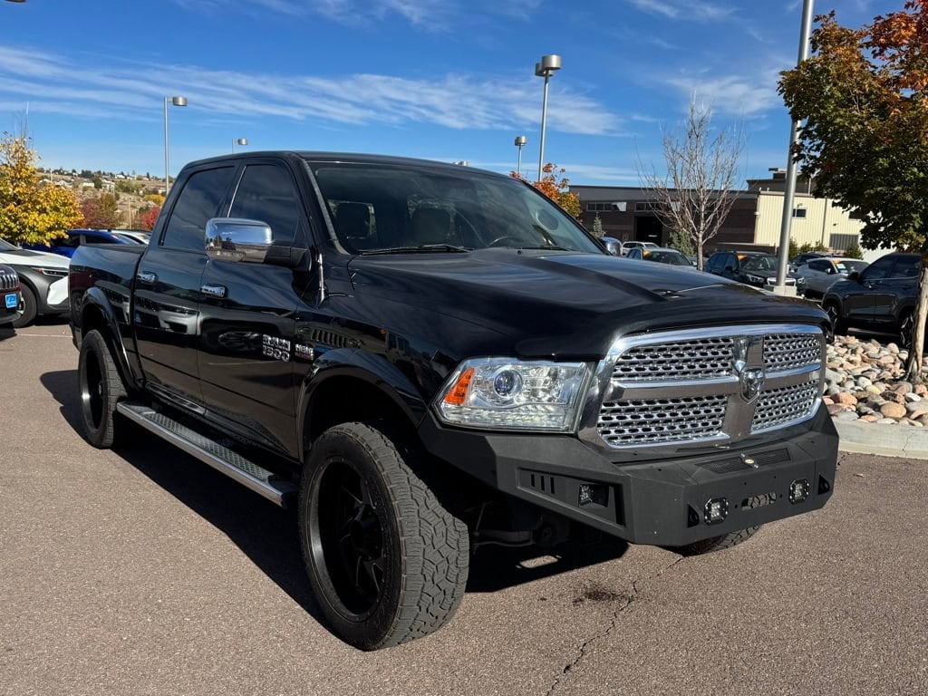 2017 RAM Ram 1500 Pickup Laramie