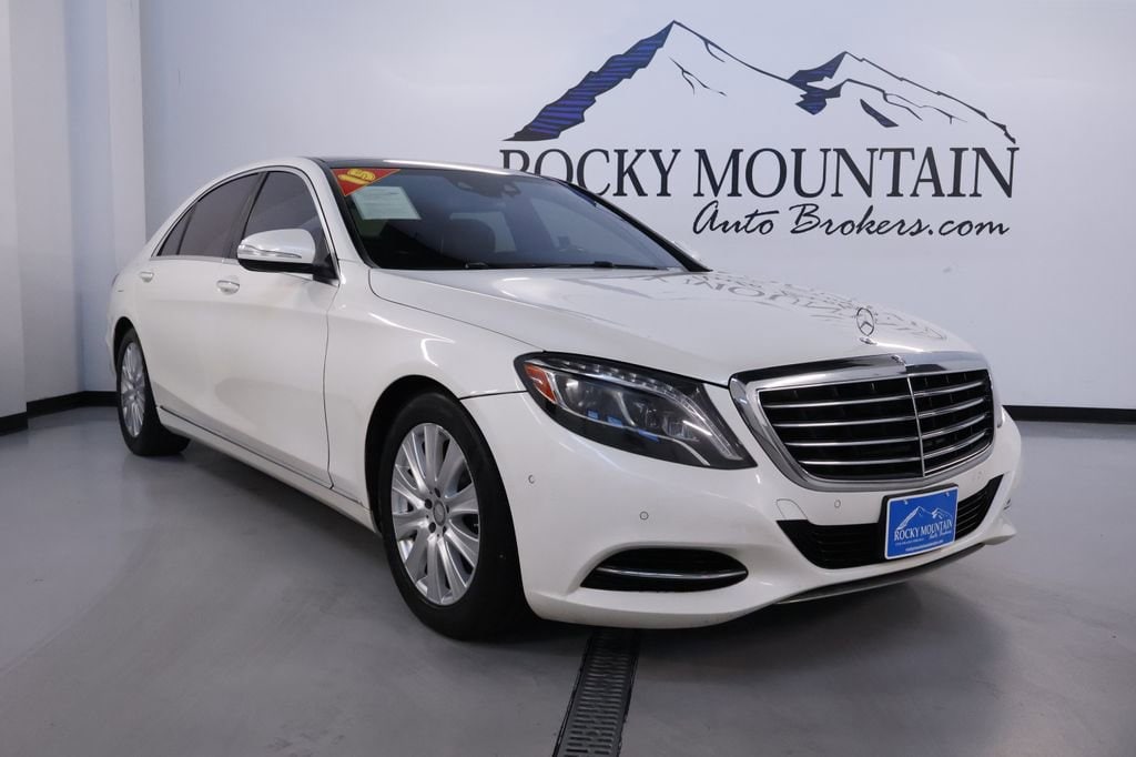 2015 Mercedes-Benz S-Class S550 4MATIC's photo