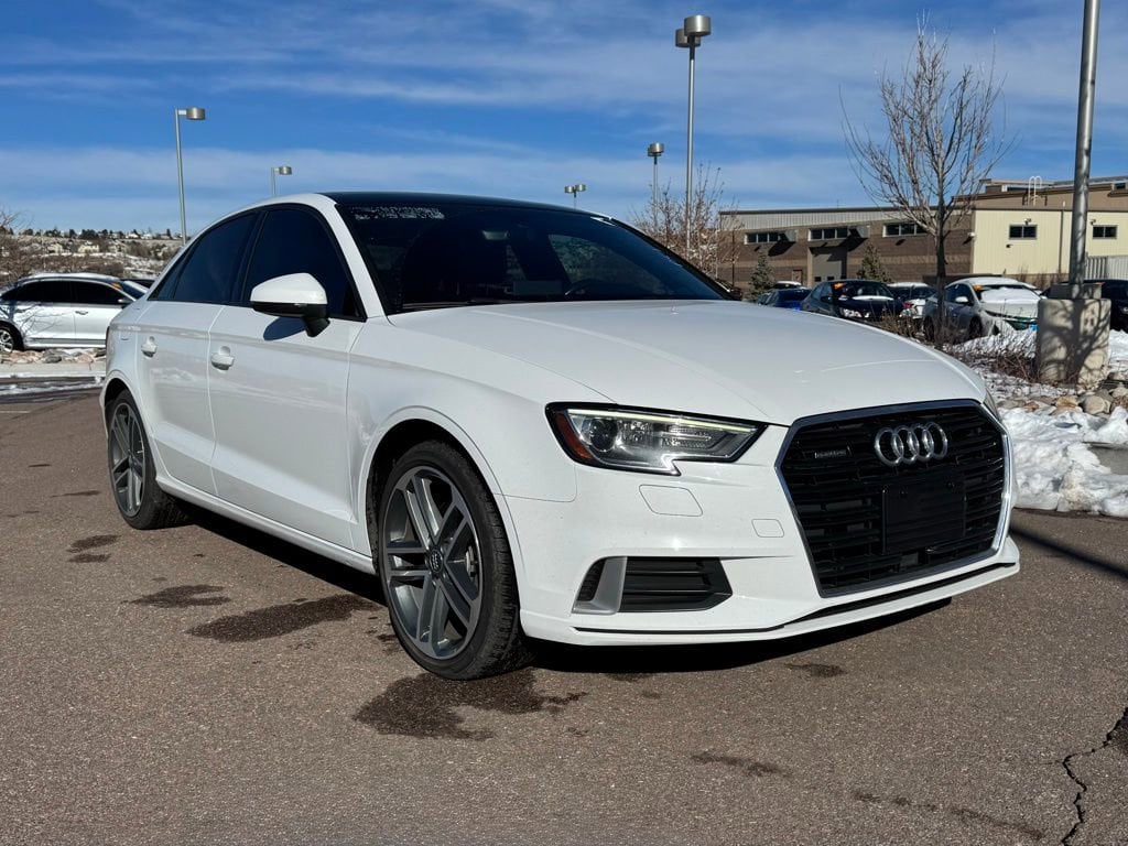2018 Audi A3 Premium's photo