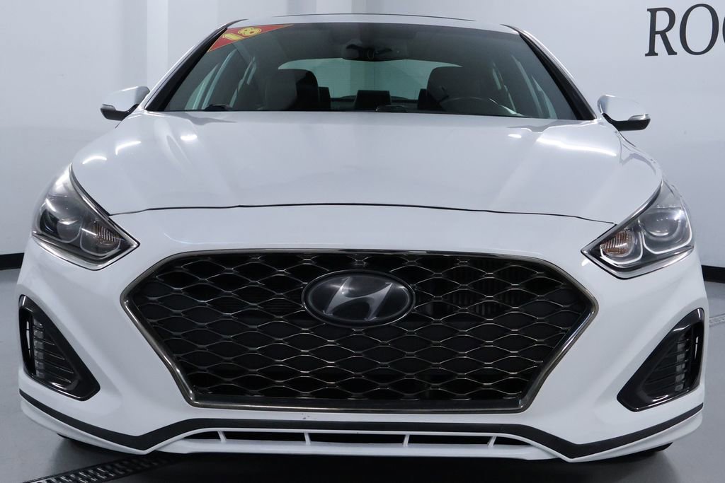 2018 Hyundai Sonata Limited photo 2