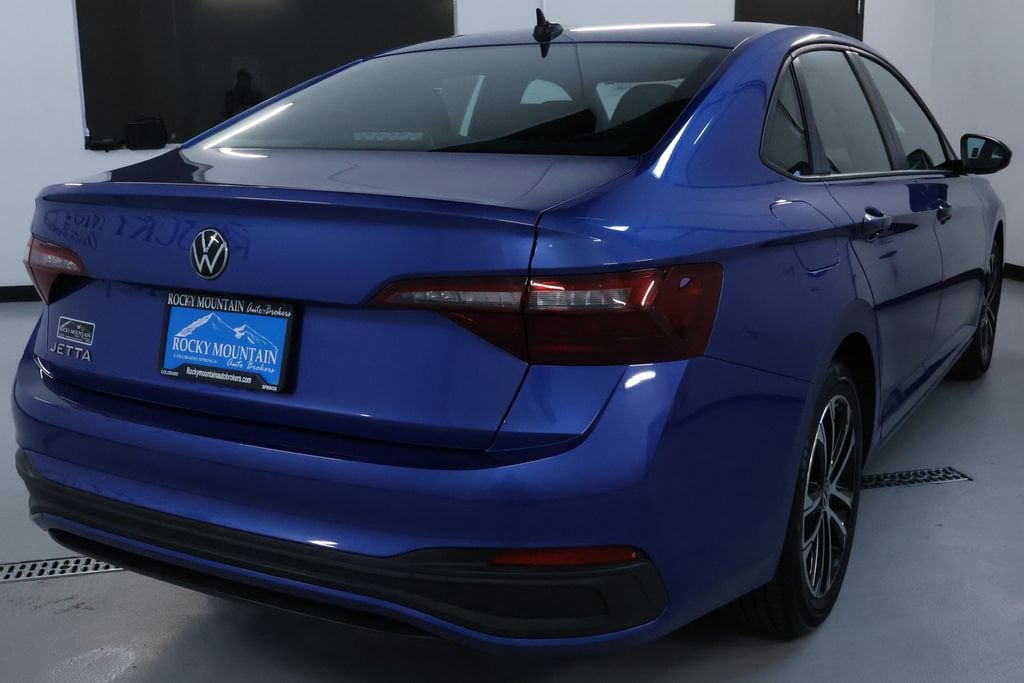 2022 Volkswagen Jetta Sport - Photo 7