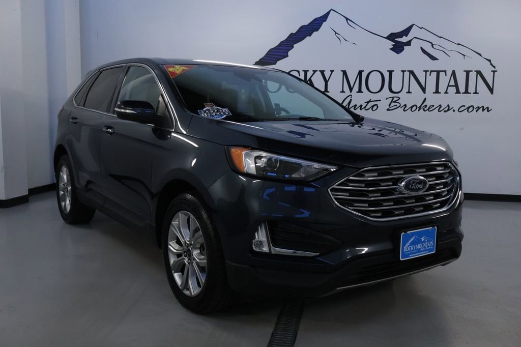 2024 Ford Edge Titanium