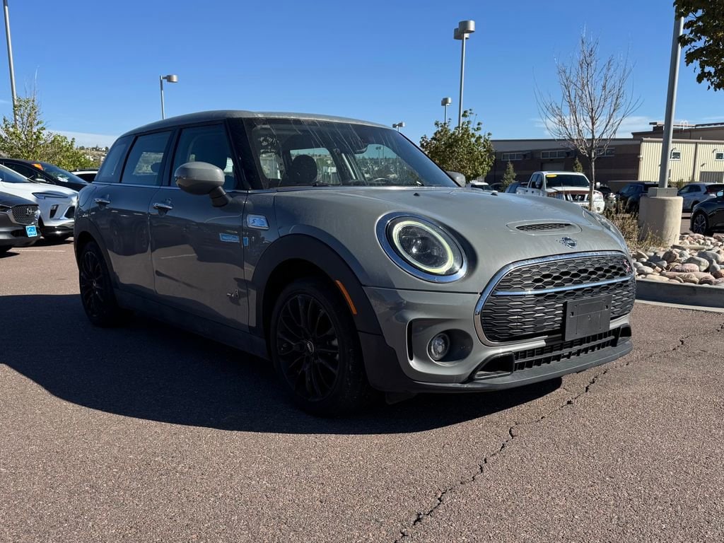 2022 MINI Clubman Cooper S ALL4's photo