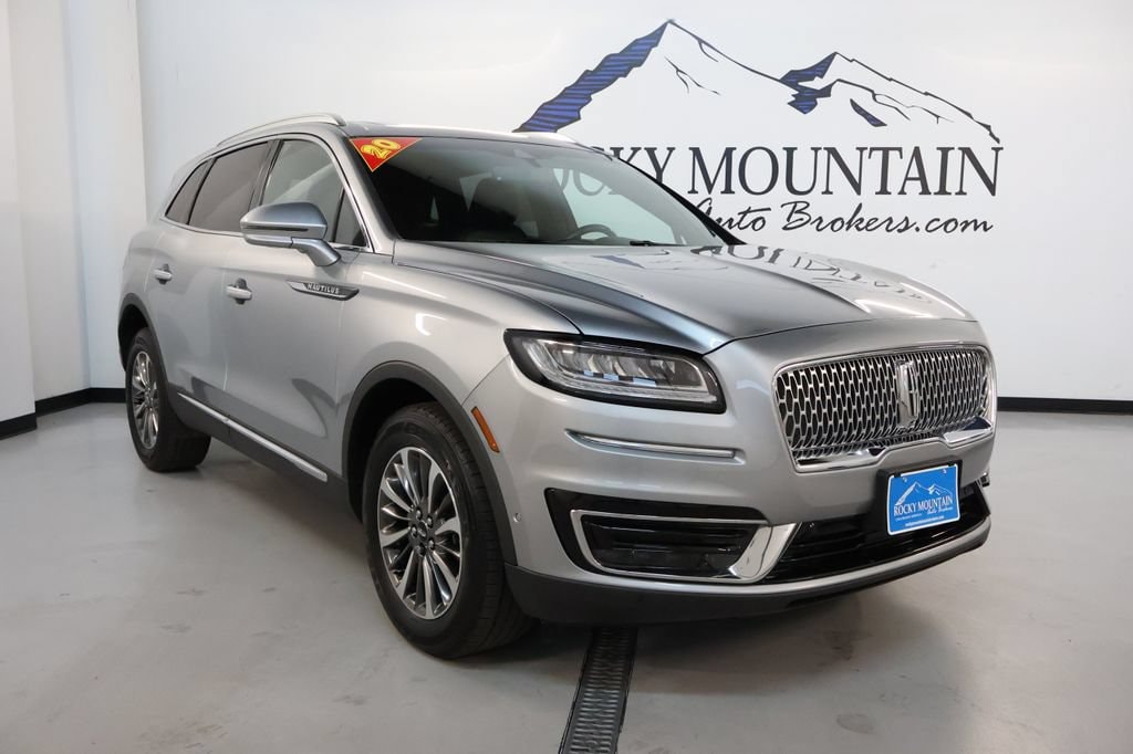 2020 Lincoln Nautilus Reserve AWD's photo
