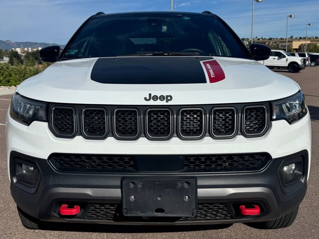 2024 Jeep Compass Trailhawk photo 2