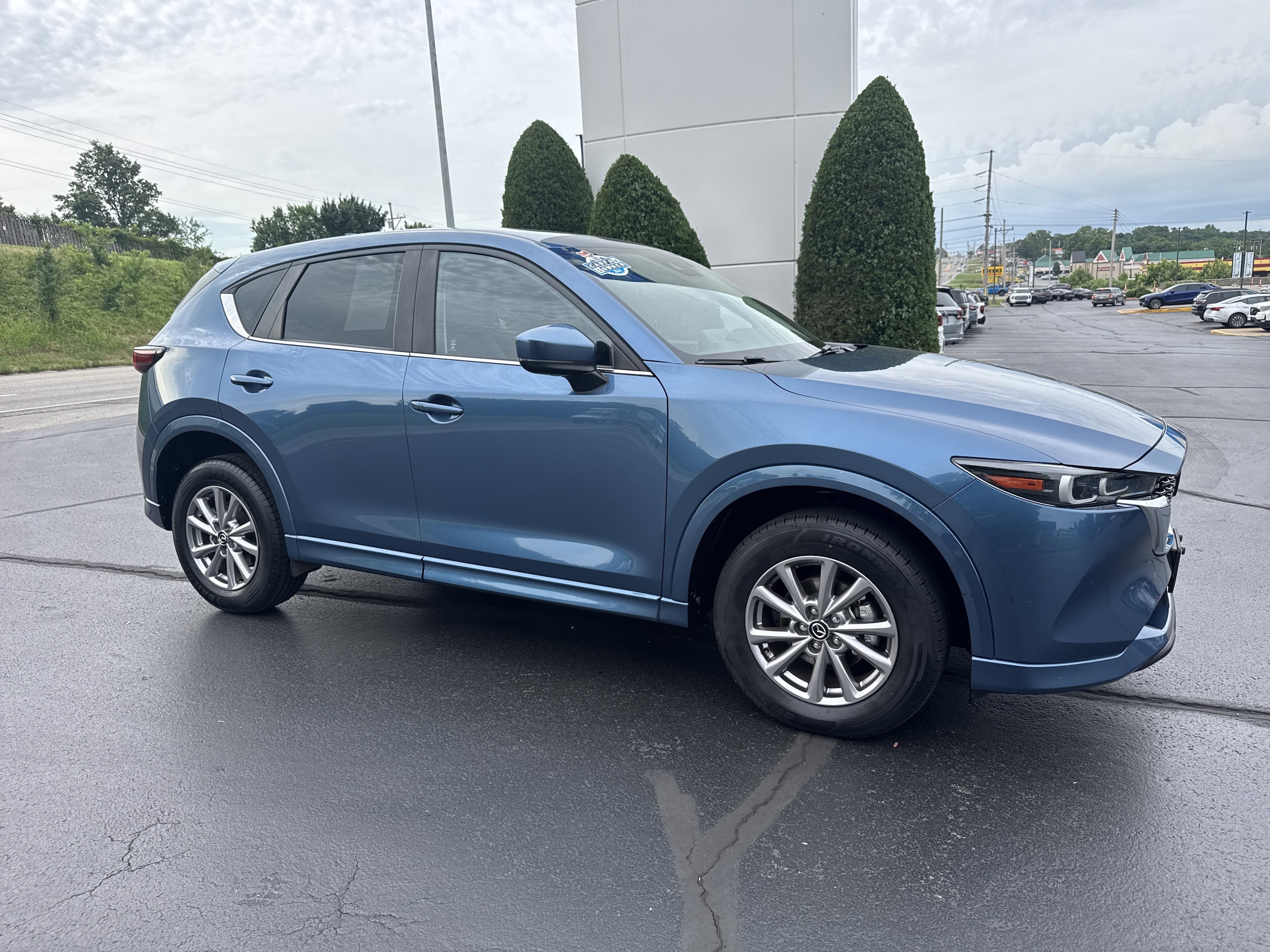 2024 Mazda CX-5's photo