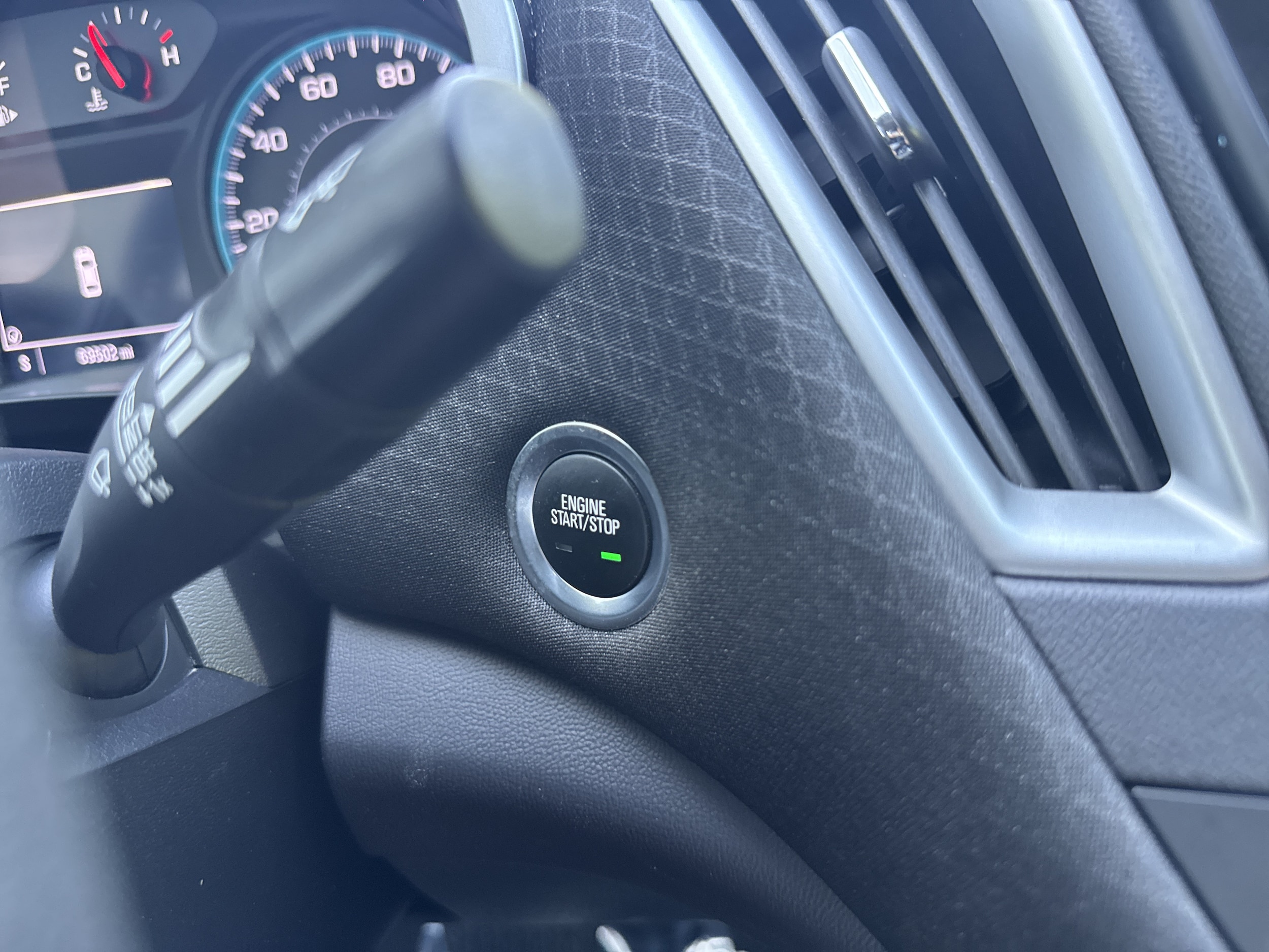 1G1ZD5ST8RF150036