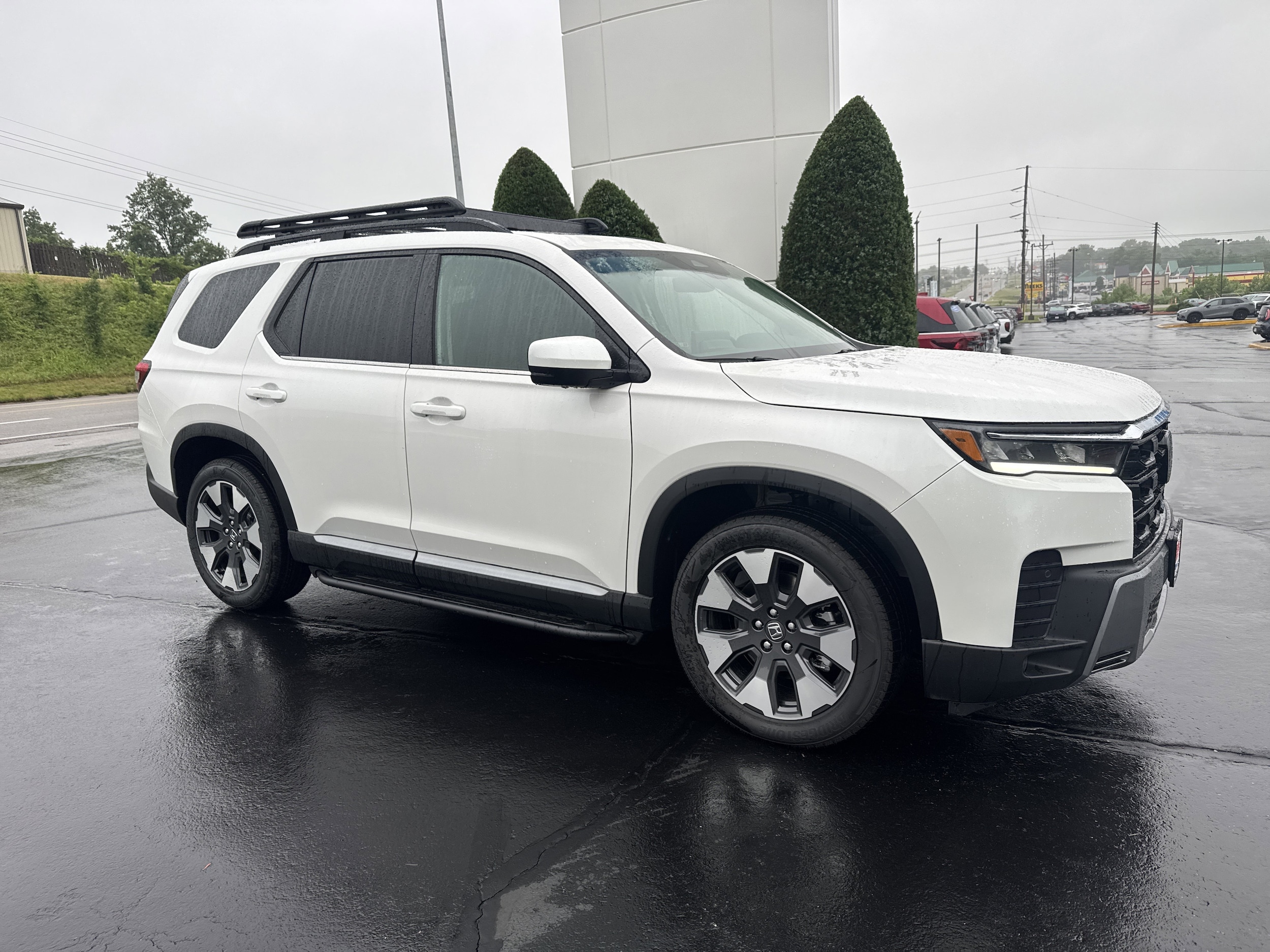 2026 Honda Pilot Elite AWD's photo