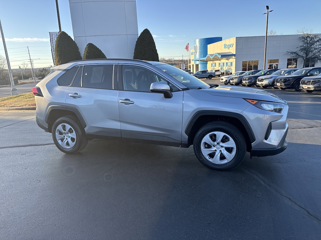 Used 2020 Toyota RAV4 LE SUV