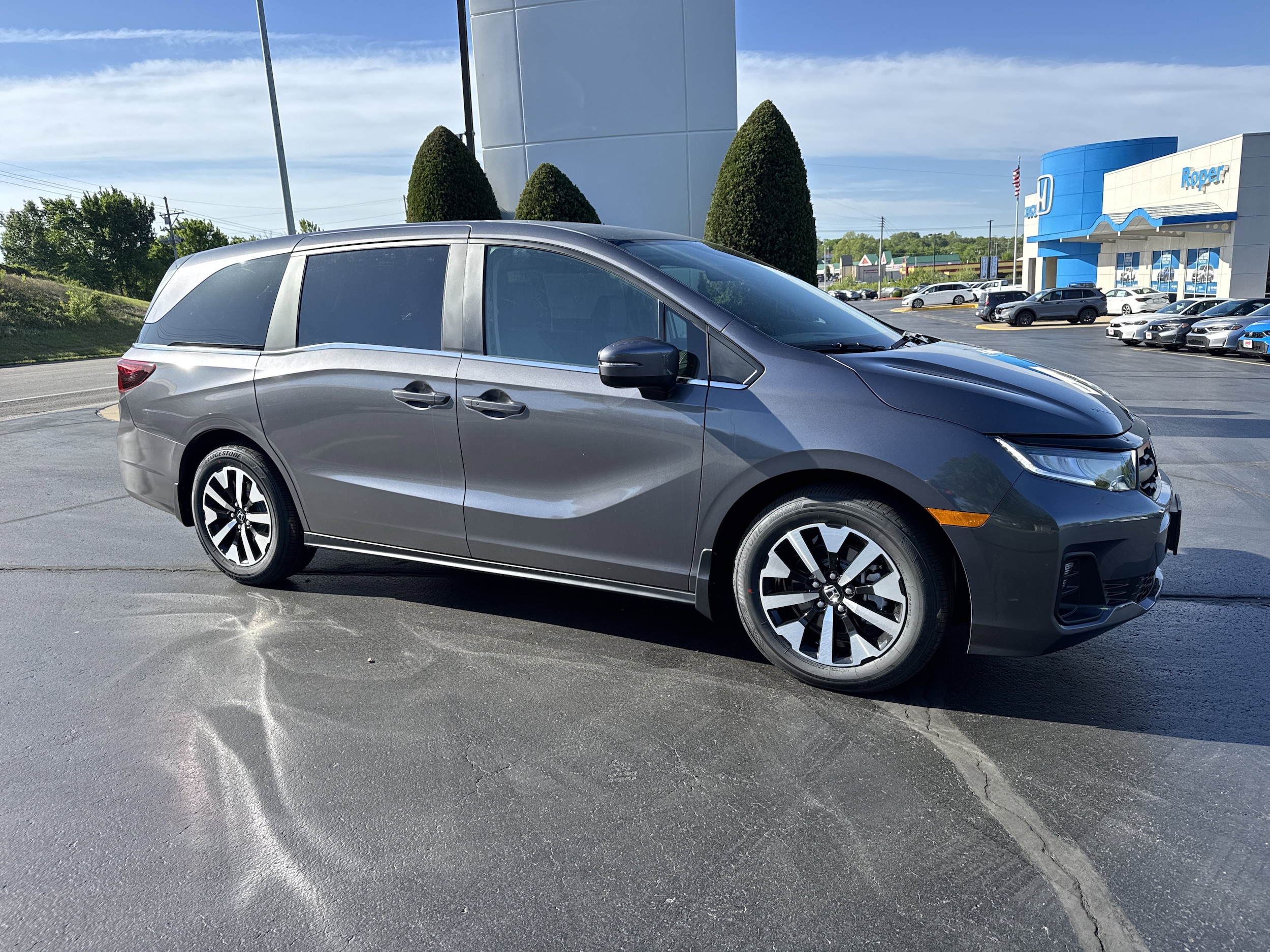 2026 Honda Odyssey EX-L's photo