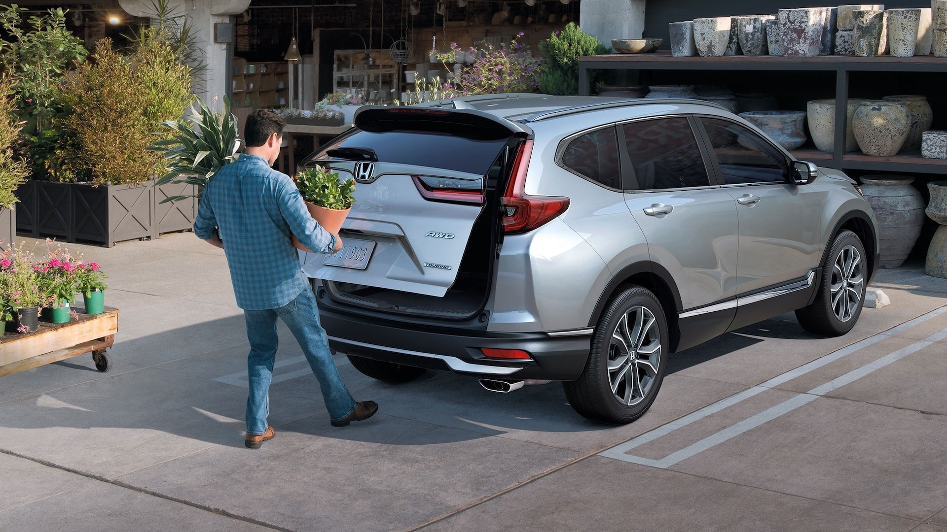 Honda CR-V Hands-Free Access Power Tailgate