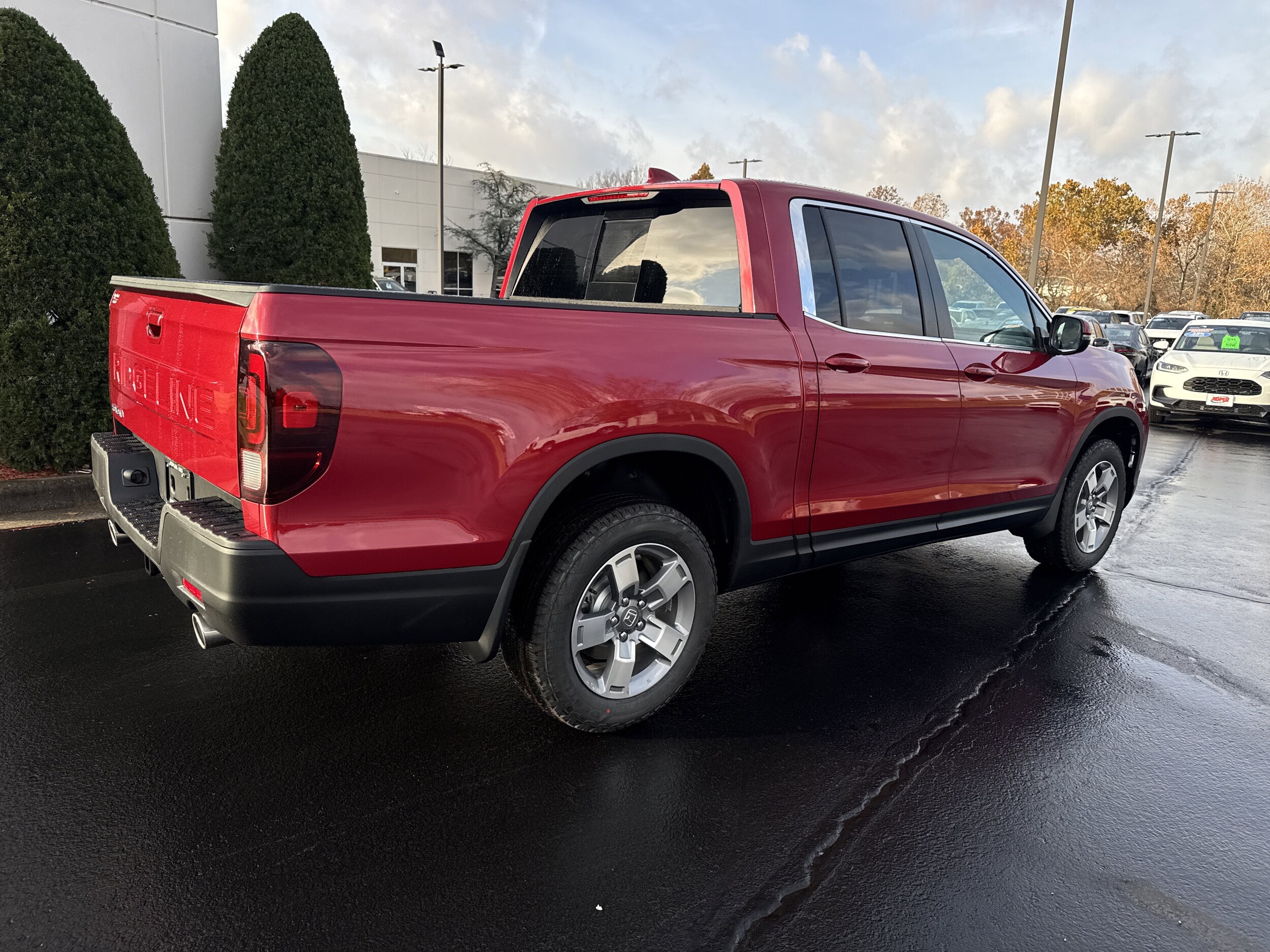 2026 Honda Ridgeline RTL photo 4