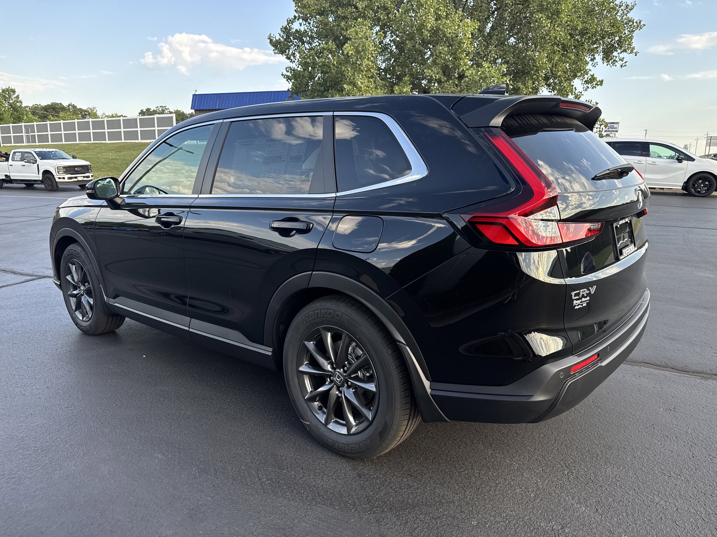 2026 Honda CR-V EX-L photo 3
